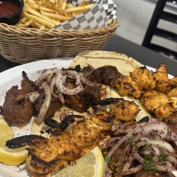 Raffi's Catering and Banquet - Middle Eastern Near Me - Pasadena, California
