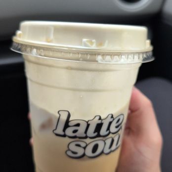Latte Soul Coffee Shop - White Oreo Cookie Latte - Coffee & Tea Near Me - Hamden, Connecticut Latte Soul Coffee Shop - White Oreo Cookie Latte - Coffee & Tea Near Me - Hamden, Connecticut