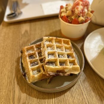 Heybings - Nutella waffle yumz - Desserts Near Me - Costa Mesa, California Heybings - Nutella waffle yumz - Desserts Near Me - Costa Mesa, California