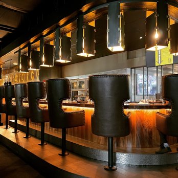 13 Coins Pioneer Square - Bar Area - American Near Me - Seattle, Washington