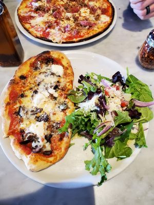 Pizzeria Bocce by null