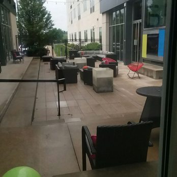 Aloft by Marriott Green Bay - Patio - Hotels Near Me - Green Bay, Wisconsin Aloft by Marriott Green Bay - Patio - Hotels Near Me - Green Bay, Wisconsin