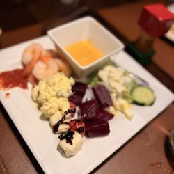 Rodizio Grill Brazilian Steakhouse Mesa - Food from salad bar