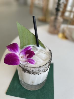 Ten Tigers Bar by null