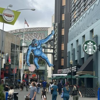 Universal City Walk - Shopping Centers Near Me - Universal City, California Universal City Walk - Shopping Centers Near Me - Universal City, California