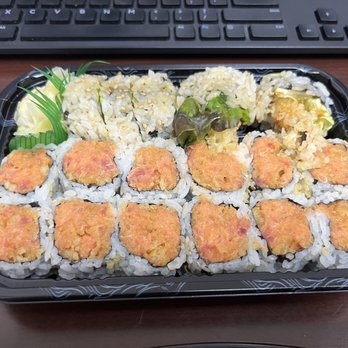 Onsen - 2 spicy tuna rolls, 1 shrimp tempura roll - Japanese Near Me - Oakdale, New York Onsen - 2 spicy tuna rolls, 1 shrimp tempura roll - Japanese Near Me - Oakdale, New York