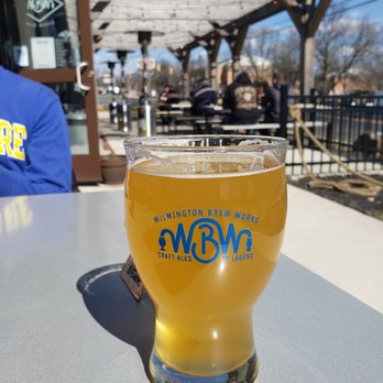 Wilmington Brew Works - Par Avion Pineapple Cream on the front patio - Breweries Near Me - Wilmington, Delaware Wilmington Brew Works - Par Avion Pineapple Cream on the front patio - Breweries Near Me - Wilmington, Delaware