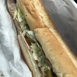Quaker Deli & Variety