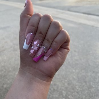 Daniel Nail Spa - Nail Salons Near Me - Menifee, California