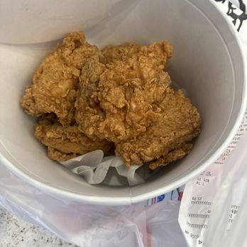 KFC - Crispy chicken - Chicken Shop Near Me - Redding, California KFC - Crispy chicken - Chicken Shop Near Me - Redding, California