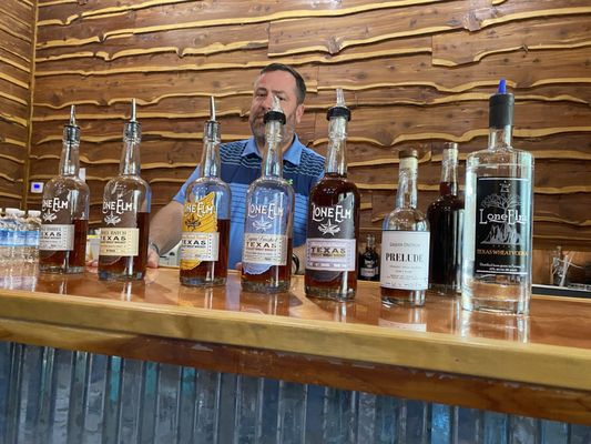 Five Points Distilling / Lone Elm Whiskey by null