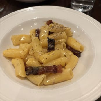 Il Carciofo - Rigatoni Alla Carbonara - Italian Near Me - Chicago, Illinois