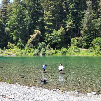 Jedediah Smith Redwoods State Park - Parks Near Me