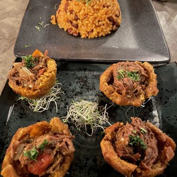 Roofyard - Montaditos Ropa Vieja con momposteao - Bars Near Me - San Juan, Puerto Rico