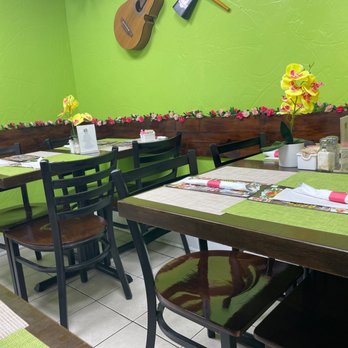 Mi Bella Islita - Inside - Cuban Near Me - Union City, New Jersey Mi Bella Islita - Inside - Cuban Near Me - Union City, New Jersey
