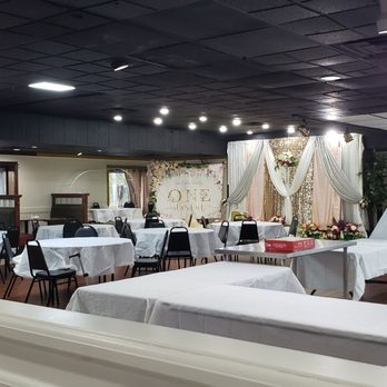 Al Bazzar Restaurant - Middle Eastern Near Me - Milwaukee, Wisconsin