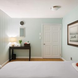 Asian West Massage Therapy - Bright, clean, and relaxing Garden Grove massage room ideal for unwinding and enjoying quality therapeutic care.