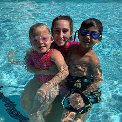 Hall Swim Academy - Always having fun during swim lessons!
