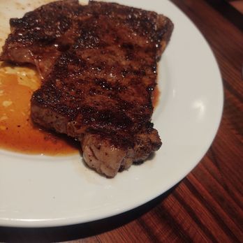 LongHorn Steakhouse - Bone in Ribeye? Where's the bone? It  obviously isn't there so this was sent back and the assignment was not understood! - American Near Me - Chesapeake, Virginia