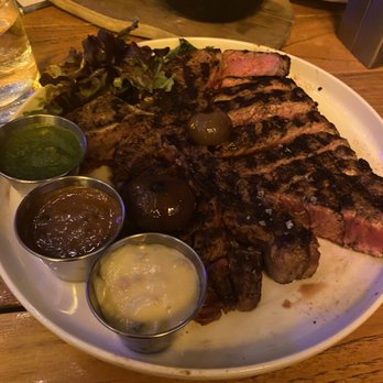 Edge Brasserie - 24 oz Porterhouse - Cocktail Bars Near Me - Miami, Florida Edge Brasserie - 24 oz Porterhouse - Cocktail Bars Near Me - Miami, Florida