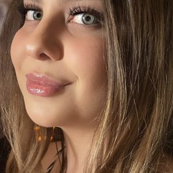 Estetica Amore - We love to beautify your face, because it's ok for you to love your self and feel good in your skin.
