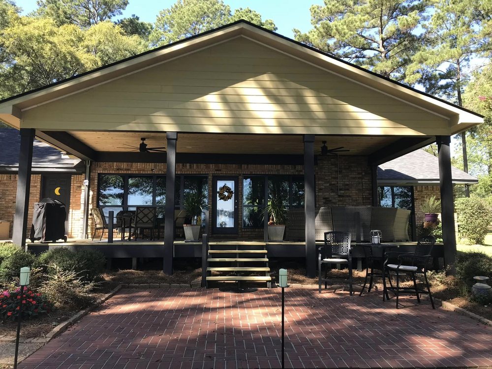 Slide of Thomas Custom Construction