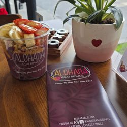 Alohana Acai Bowls - Lowers Acai Bowl