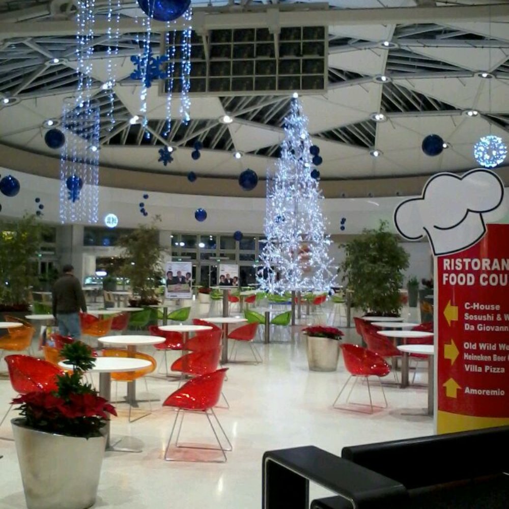 Centro Sicilia - food court - Shopping Centers Near Me - Misterbianco, Connecticut