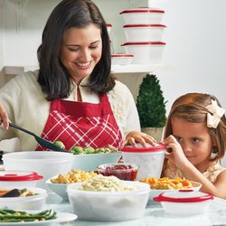 About Face Design Team - Shoot for Tupperware!