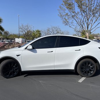 Tint Crew - Llumar Air 80% on windshield, IRX 15% front, and IRX 50% on rear and sunroof - Car Window Tinting Near Me - Buena Park, California Tint Crew - Llumar Air 80% on windshield, IRX 15% front, and IRX 50% on rear and sunroof - Car Window Tinting Near Me - Buena Park, California