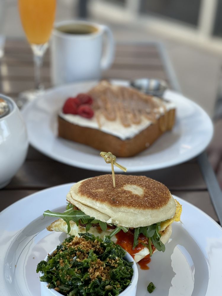 The Grove Cafe & Market
