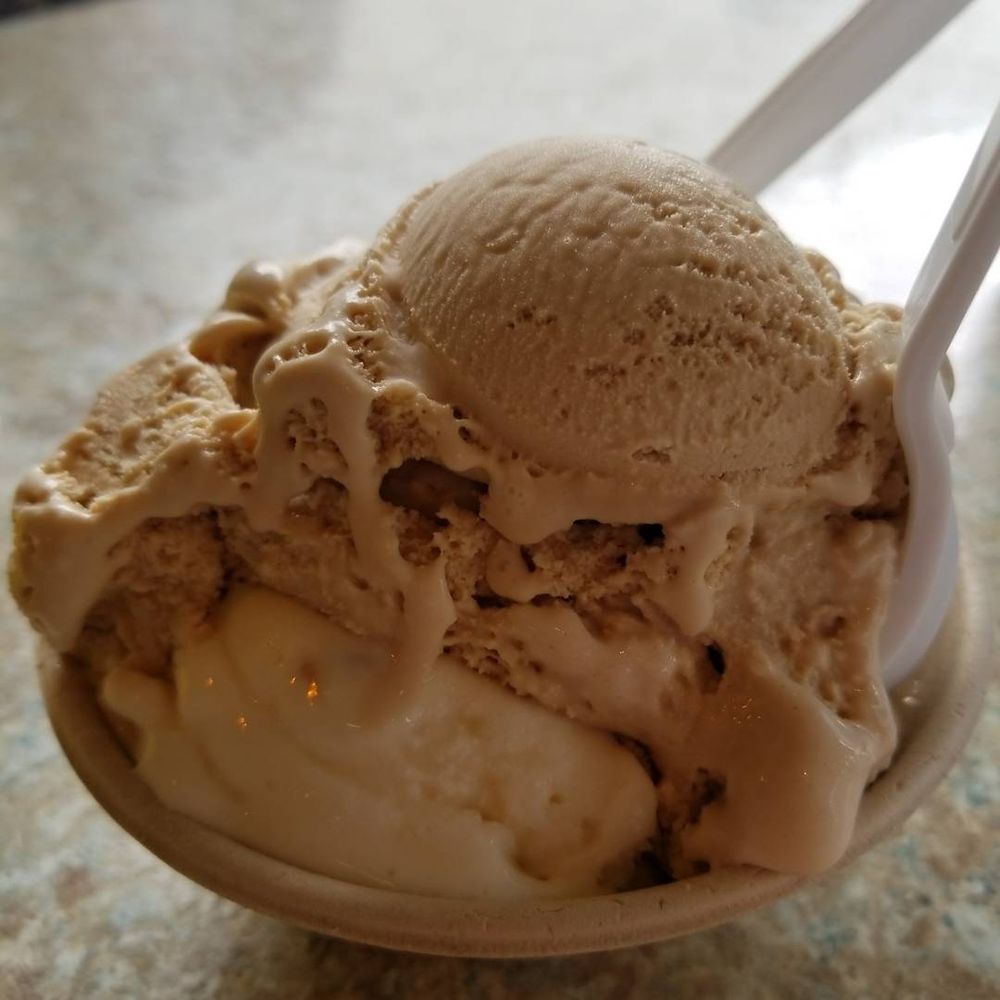Mauna Loa Macadamia Nut - 2 scoops w/ Kona Coffee and Vanilla Macadamia Nut flavors - Chocolatiers & Shops Near Me - Keaau, Hawaii Mauna Loa Macadamia Nut - 2 scoops w/ Kona Coffee and Vanilla Macadamia Nut flavors - Chocolatiers & Shops Near Me - Keaau, Hawaii