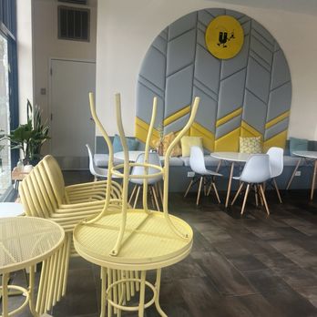Tealux Cafe - Chairs and table seating - Bubble Tea Near Me - Norfolk, Virginia