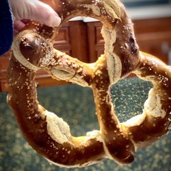 Shuey's Pretzels - Large Soft Pretzel