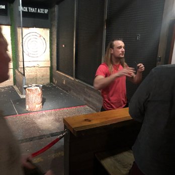 Kick Axe Throwing - Bars Near Me - Brooklyn, New York
