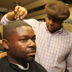 Luxury Mobile Barber Shop - 2015 Golden Globes nominee David Oyelowo.
#SELMA #DAVIDOYELOWO