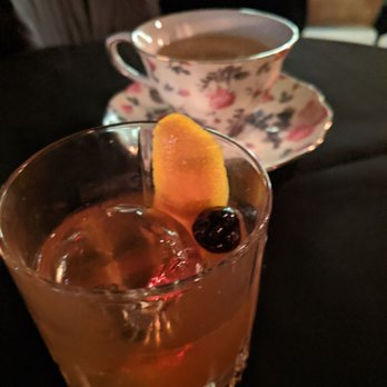 Johnny's - Old fashioned and tea drink - Cocktail Bars Near Me - Royal Oak, Michigan