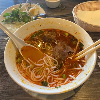 Hue Oi - Vietnamese Near Me - Fountain Valley, California