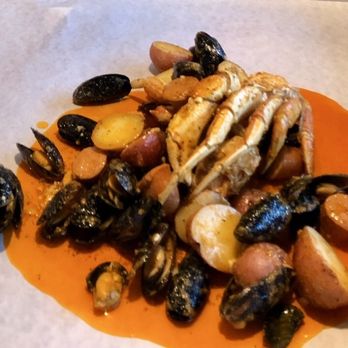 Big Hot Crab - Seafood Near Me - Chico, California Big Hot Crab - Seafood Near Me - Chico, California