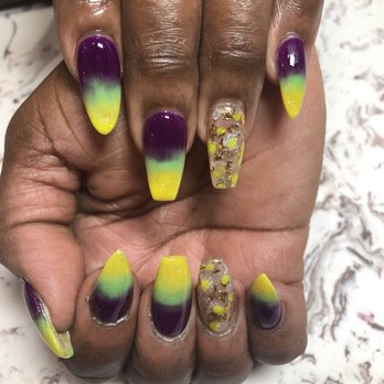 Celebrity Nails - Great nail work. - Nail Salons Near Me - Edmond, Oklahoma Celebrity Nails - Great nail work. - Nail Salons Near Me - Edmond, Oklahoma