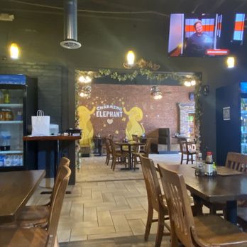 Charming Elephant - Indoor dining area - Laotian Near Me - Baltimore, Maryland Charming Elephant - Indoor dining area - Laotian Near Me - Baltimore, Maryland