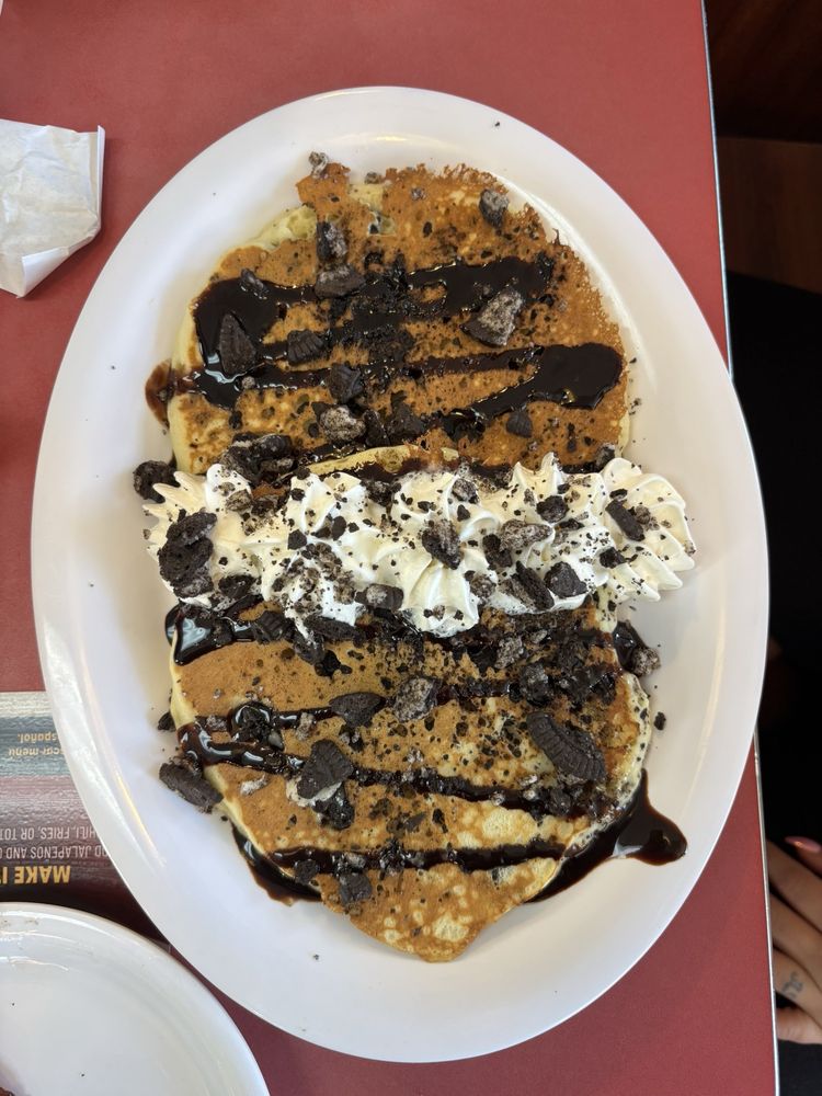 Food from Huddle House