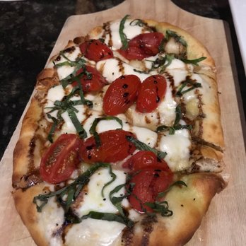 HK's Restaurant and Bar - Margherita flat bread - Steakhouses Near Me - Lake Ozark, Missouri