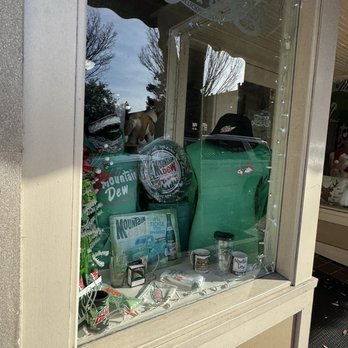 The Pepsi Store - Museums Near Me - New Bern, North Carolina