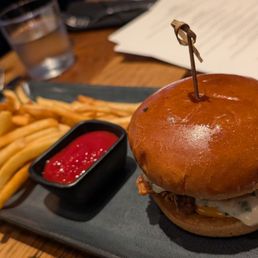 Tuck Burger Tuck Burger