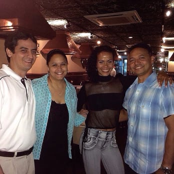 Uncle Peter's - Italian Near Me - Jackson Heights, New York