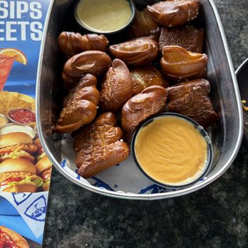 Topgolf - Pretzel bites - Golf Near Me - St. Petersburg, Florida Topgolf - Pretzel bites - Golf Near Me - St. Petersburg, Florida