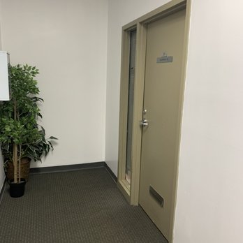 InsureMax - Office door - Auto Insurance Near Me - Hickory Hills, Illinois InsureMax - Office door - Auto Insurance Near Me - Hickory Hills, Illinois