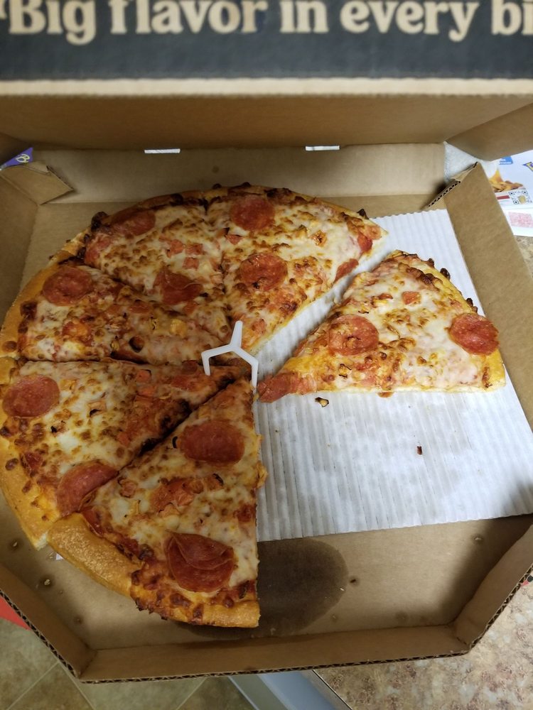 PIZZA HUT Updated September 2024 2129 General Booth Blvd, Virginia Beach, Virginia Pizza