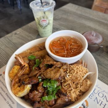 Ha Noi Corner - B14. Bun thit nuong, tom nuong cha gio with pandan drink - Vietnamese Near Me - Garden Grove, California Ha Noi Corner - B14. Bun thit nuong, tom nuong cha gio with pandan drink - Vietnamese Near Me - Garden Grove, California